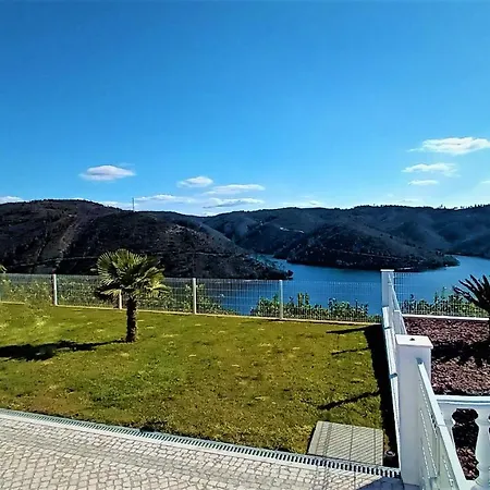 Azul Country house
