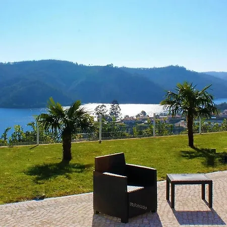 Azul * Ferreira do Zezere