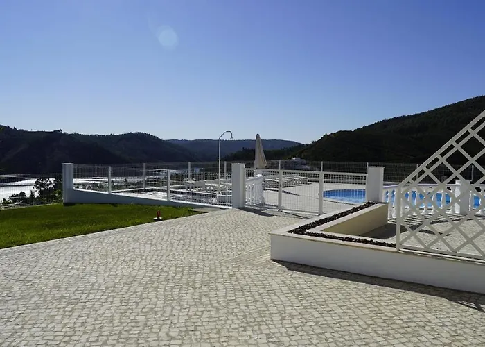 Azul Ferreira do Zêzere