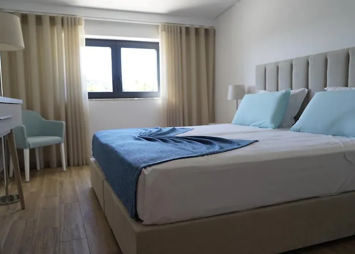 Azul Ferreira do Zêzere