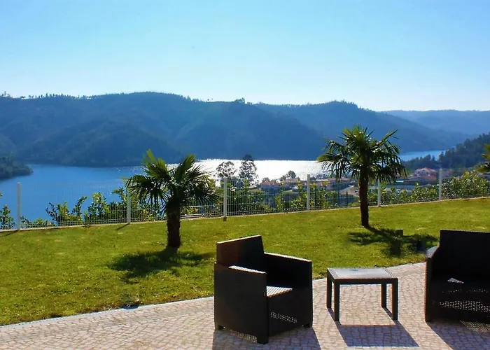 Azul * Ferreira do Zêzere